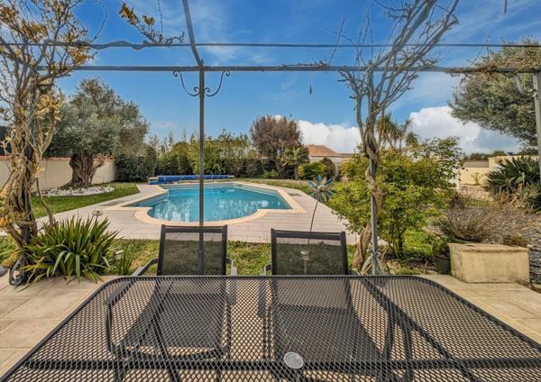 Villa 4 chambres avec piscine proche de l'océan