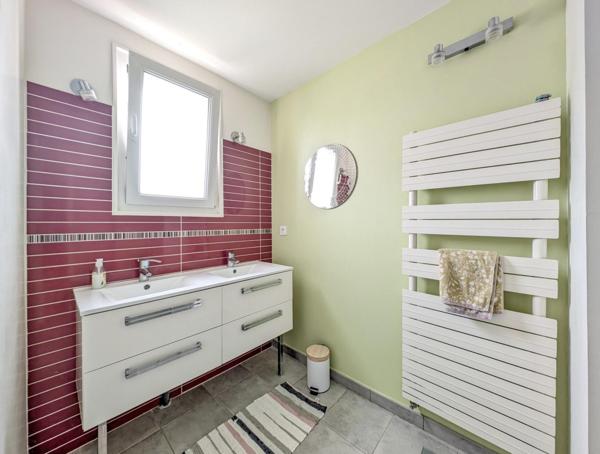 Villa 4 chambres avec piscine proche de l'océan