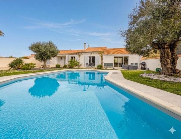 Villa 4 chambres avec piscine proche de l'océan