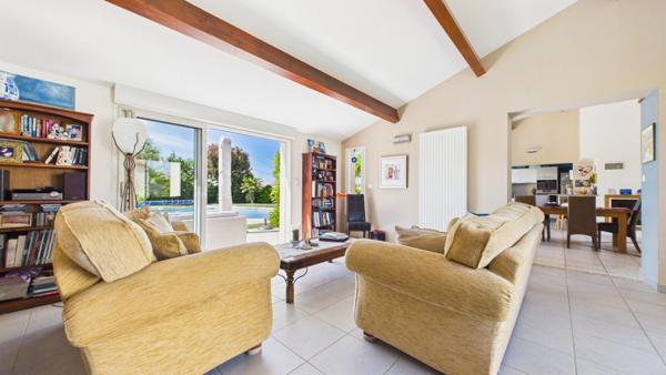 Villa 4 chambres avec piscine proche de l'océan