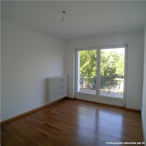 Villa à  Essert 5  chambres sur 2944 m2 de terrain constructible