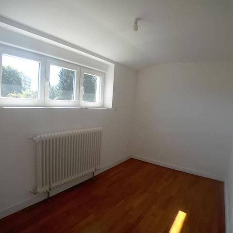 Villa à  Essert 5  chambres sur 2944 m2 de terrain constructible