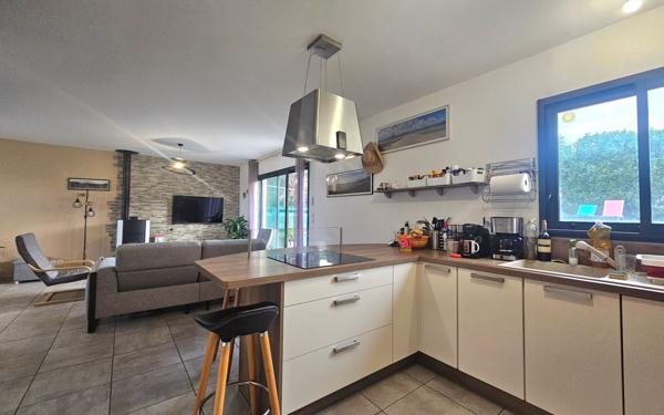 Maison à vendre    4 pièces •  Beauvoisin