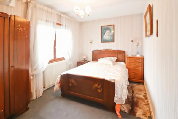 Léognan Maison 4 pièces 103 M2 sur parcelle de 1200 M2