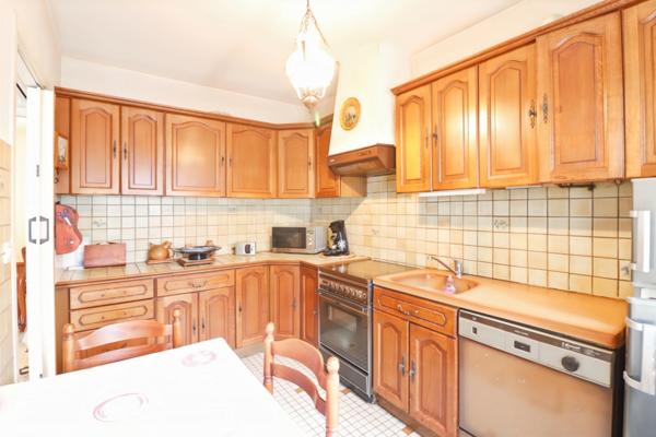 Léognan Maison 4 pièces 103 M2 sur parcelle de 1200 M2