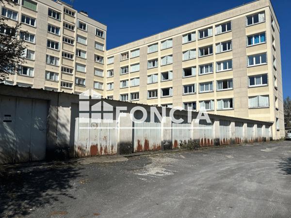 Location Parking 12 m² - 253 RUE SAINTE MAURILLE Cahors 46000