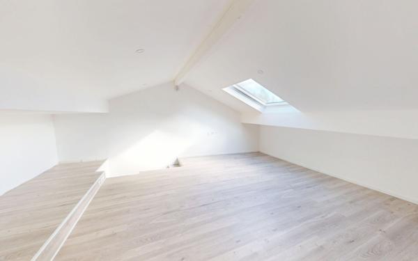 Maison à vendre    4 pièces • 95 m2 Colayrac-Saint-Cirq