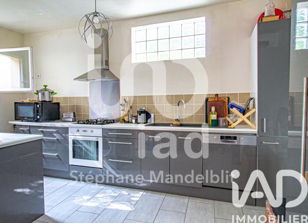 Maison à vendre 8 pièces 183 m² Saint-Maur-des-Fossés