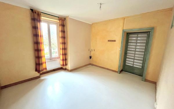 Maison à vendre    4 pièces • 133,92 m2 Nemours