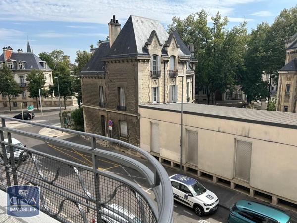 Appartement à louer 3 pièces 80m² Dijon (21000)
