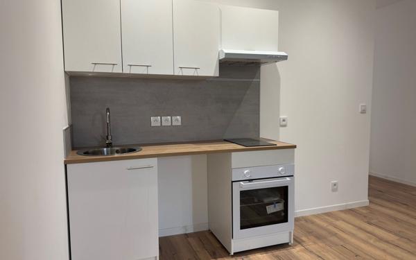 Appartement à louer    3 pièces • 83 m2 Mazamet