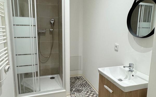 Appartement à louer    3 pièces • 83 m2 Mazamet