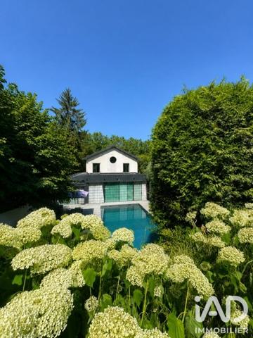 Maison à vendre 8 pièces 400 m² Bougival