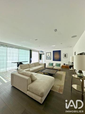 Maison à vendre 8 pièces 400 m² Bougival