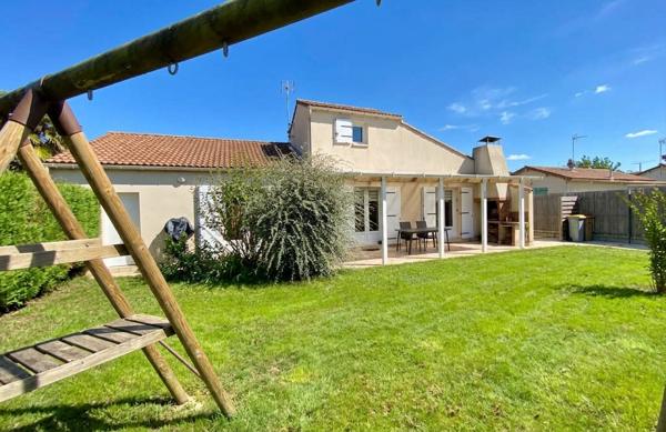 Jard-sur-Mer, Maison T4 de 85 m², 3 chambres dont deux de plain-pied - Terrain clôturé et sans vis-à-vis de 49
