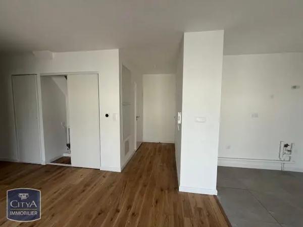 Appartement à louer 3 pièces 69.71m²