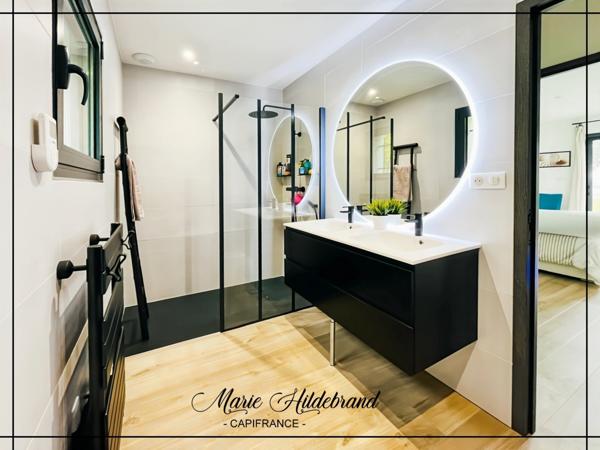 Maison contemporaine de 165m² - 3 chambres - 9000m² terrain