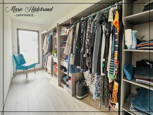 Maison contemporaine de 165m² - 3 chambres - 9000m² terrain