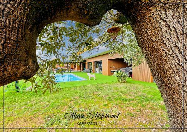 Maison contemporaine de 165m² - 3 chambres - 9000m² terrain