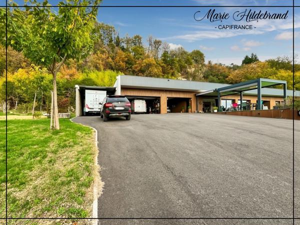 Maison contemporaine de 165m² - 3 chambres - 9000m² terrain