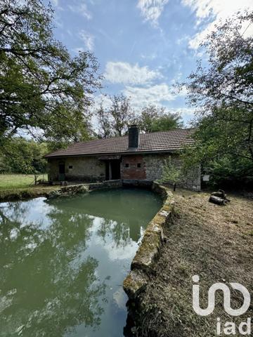 Moulin 5 pièces de 102 m² à Lissac-et-Mouret (46100)