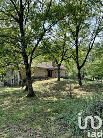 Moulin 5 pièces de 102 m² à Lissac-et-Mouret (46100)