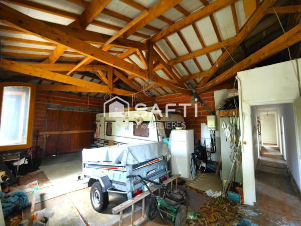 Maison non achevée de 180m²