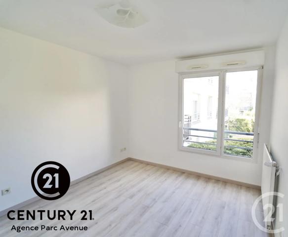 Appartement F3 à vendre  3 pièces - 48,16 m 2   BUSSY ST GEORGES  - 77