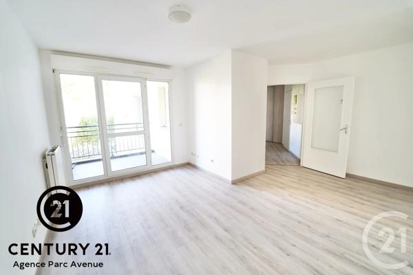 Appartement F3 à vendre  3 pièces - 48,16 m 2   BUSSY ST GEORGES  - 77