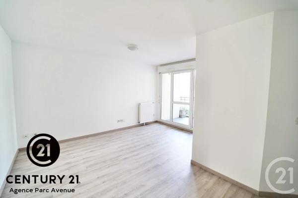 Appartement F3 à vendre  3 pièces - 48,16 m 2   BUSSY ST GEORGES  - 77