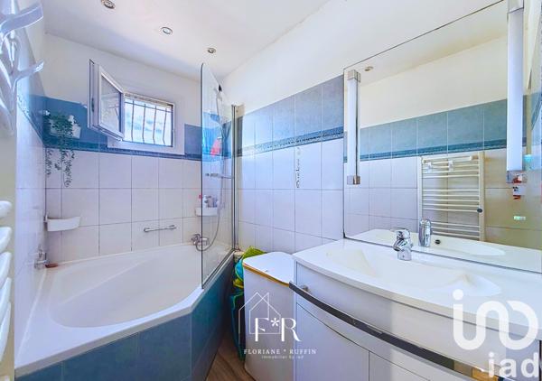 Maison à vendre 4 pièces 136 m² Le Pontet