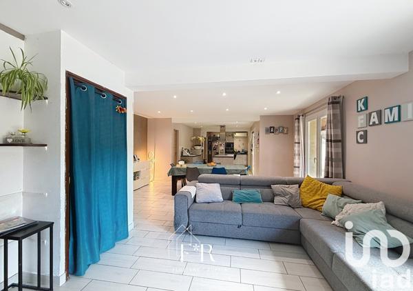 Maison à vendre 4 pièces 136 m² Le Pontet