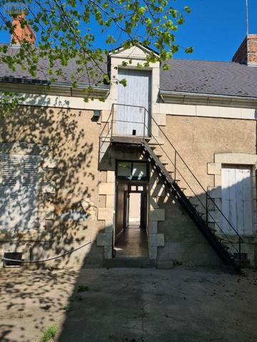 Maison à vendre à Levroux dans l'Indre (36110), ref : 11807/400