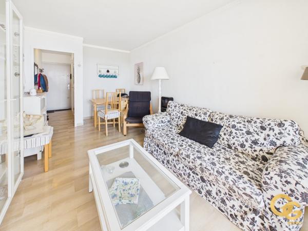 Appartement à CANNES (06400)
