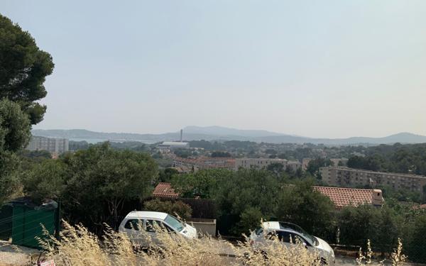 Terrain à vendre    Toulon