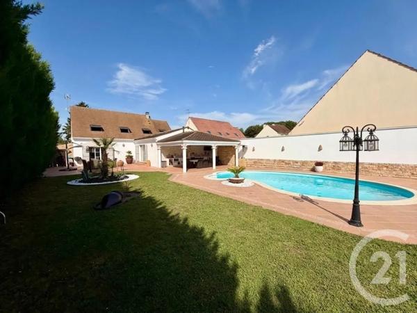 Maison à vendre  8 pièces - 205 m 2   THIEUX  - 77