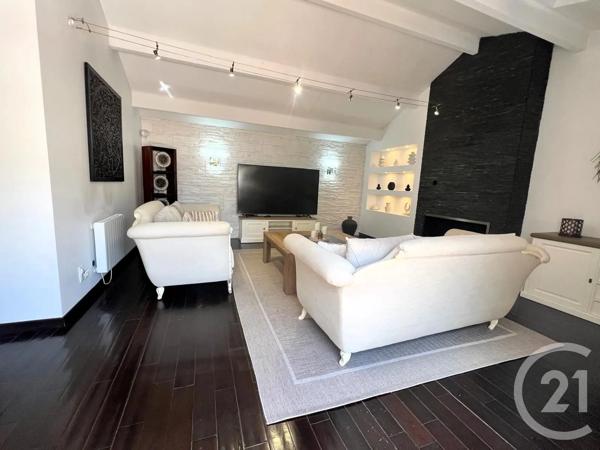 Maison à vendre  8 pièces - 205 m 2   THIEUX  - 77