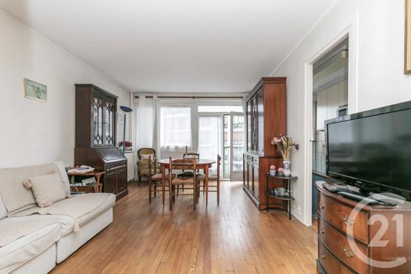 Appartement F2 à vendre  2 pièces - 46,50 m 2   ST MAUR DES FOSSES  - 94
