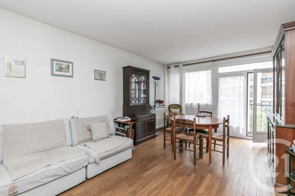 Appartement F2 à vendre  2 pièces - 46,50 m 2   ST MAUR DES FOSSES  - 94