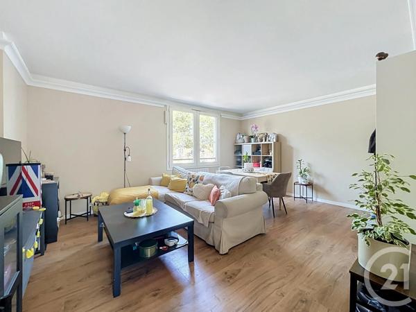 Appartement F4 à vendre  4 pièces - 87,24 m 2   RUEIL MALMAISON  - 92