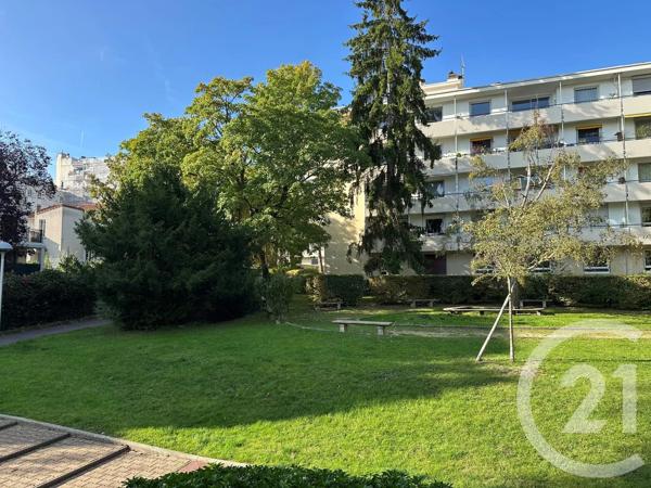 Appartement F4 à vendre  4 pièces - 87,24 m 2   RUEIL MALMAISON  - 92