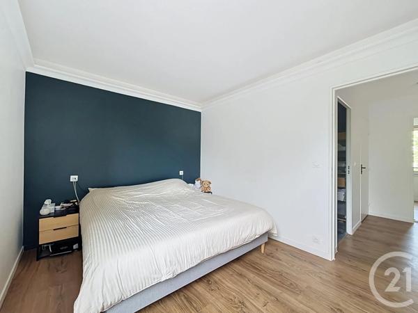 Appartement F4 à vendre  4 pièces - 87,24 m 2   RUEIL MALMAISON  - 92