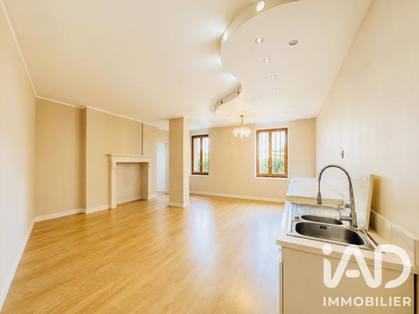 Alimentation​ à vendre 111 m² Montbrison