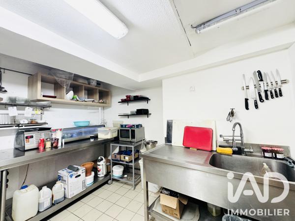 Alimentation​ à vendre 111 m² Montbrison