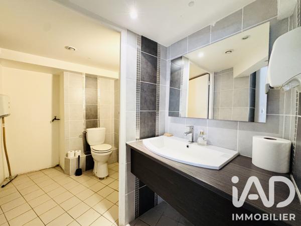 Alimentation​ à vendre 111 m² Montbrison