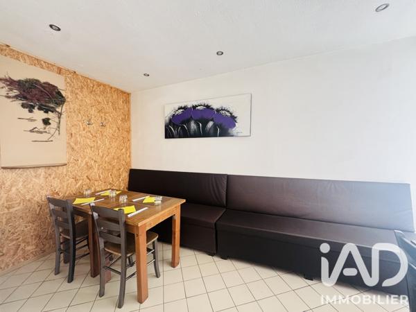 Alimentation​ à vendre 111 m² Montbrison