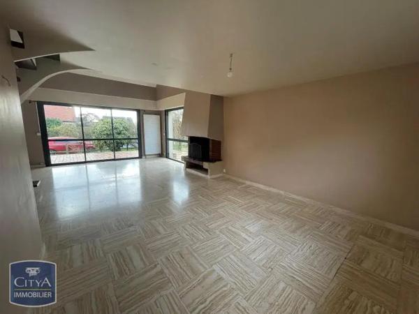 Maison à louer 6 pièces 135.18m²