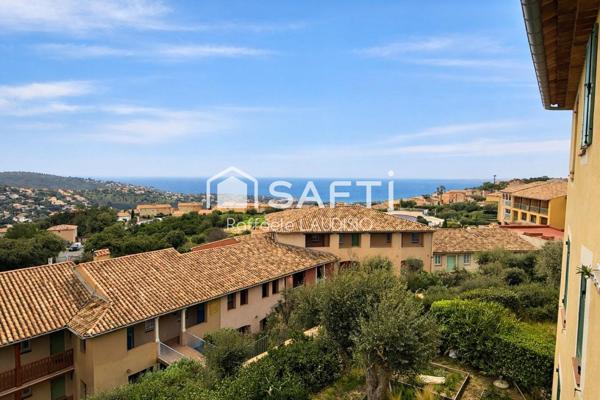 T2 (coin nuit) rénové, à 5 min des plage