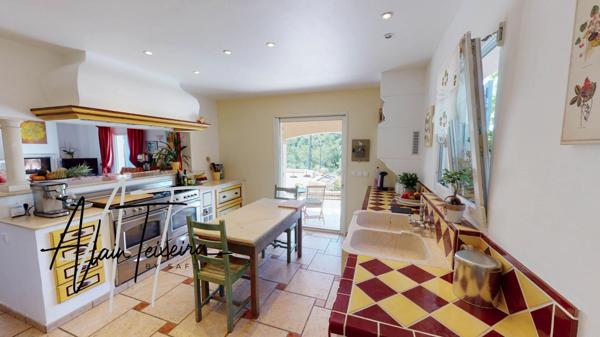 Villa 220 m² avec 2 appartements