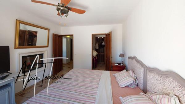 Villa 220 m² avec 2 appartements